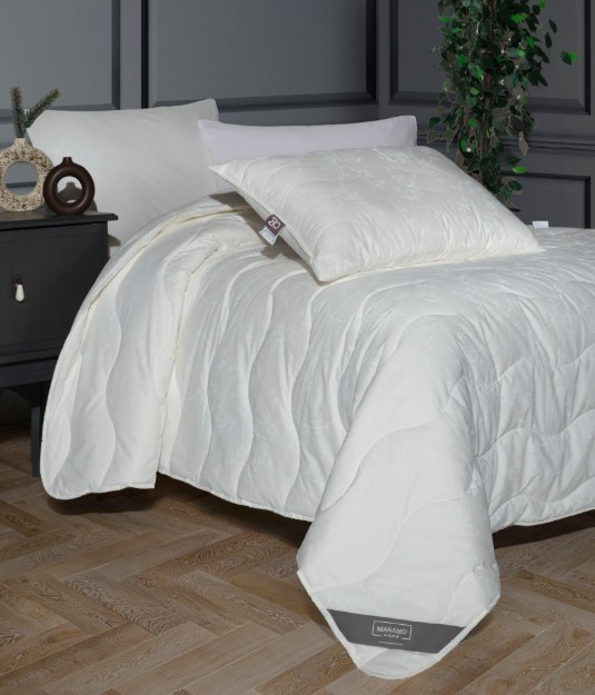 Picture of Manamo Eco Bamboo Quilt Double Size 195x215   