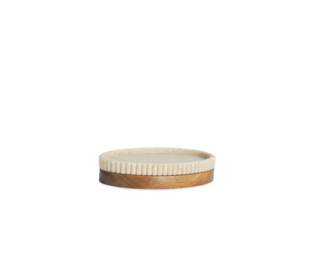 Picture of Beige wood and resin bathroom soap dish