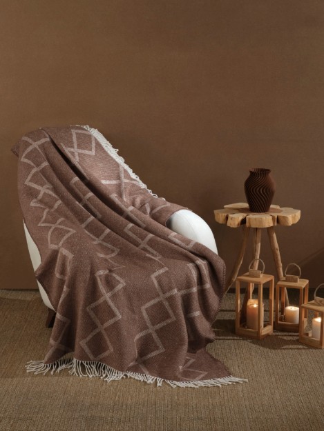 Picture of Manamo Diamond Cotton / Acrylic Throw Brown/Cream 120x160   