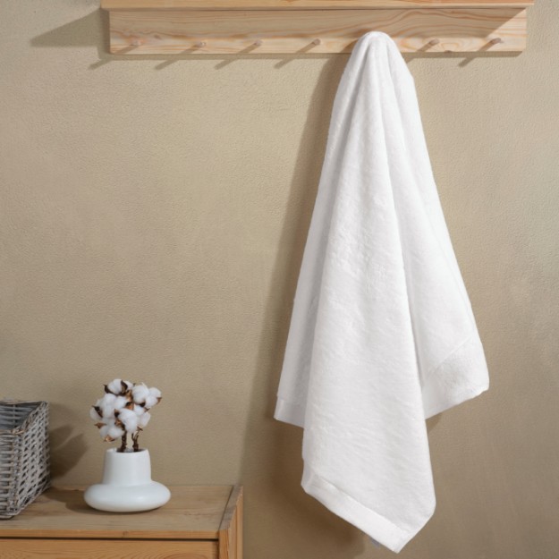 Picture of Manamo Pure Bamboo Bath Towel White 75x150 