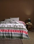 Picture of Manamo  Deer Friends Blanket Cotton/Acrylic Red/Green 160x230