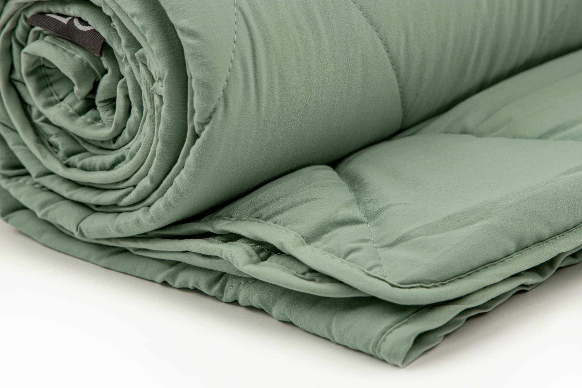 Manamo Microfiber Quilt 195x215 - Manamo Home