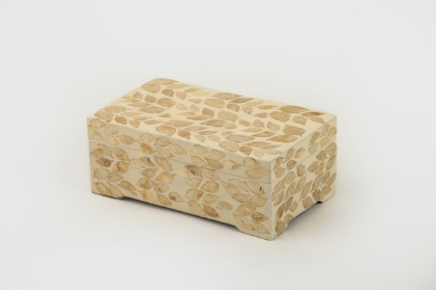 Picture of Manamo Luisa დეკორატიული ყუთი MDF/Pearl 23x13x9 სმ