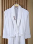 Picture of Manamo Tiny Rose Embroidered Bathrobe Cotton White L/XL