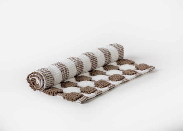 Picture of Manamo Big Square Bath Mat Micro-chenille Brown Hand-woven40x60 cm