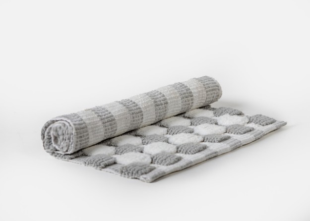 Picture of Manamo Big Square Bath Mat Micro-chenille Grey Hand-woven40x60 cm