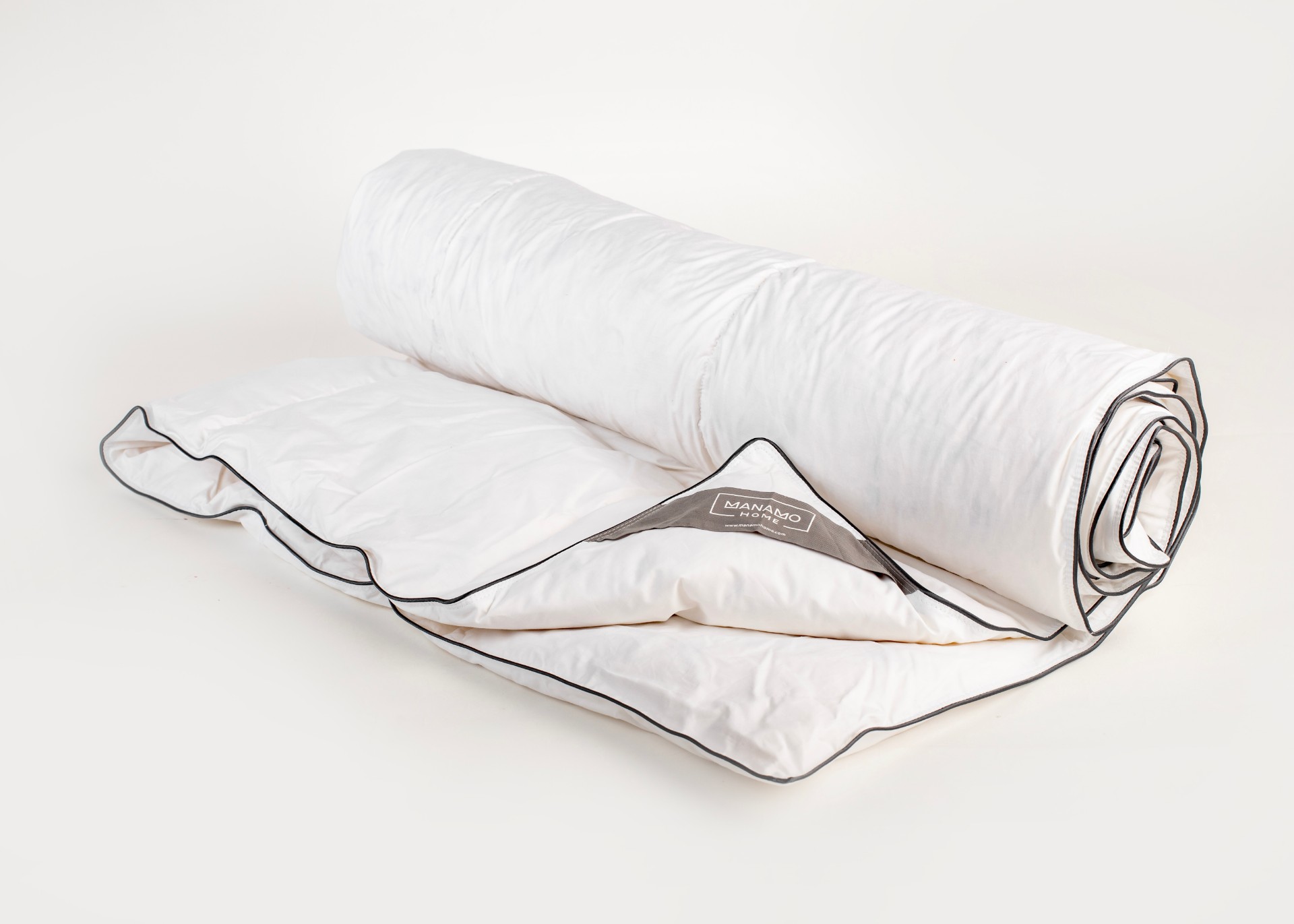 Manamo Sera Duvet 195x215 - Manamo Home