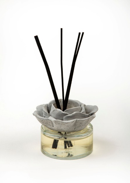 Picture of Manamo Amber Vanilla  Stone Reed Diffuser  Black 150 ml