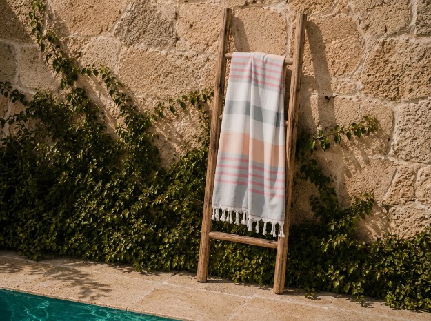 Picture of Manamo Moxy Peshtery Beach Towel Cotton Salmon/Ecru 90x180 cm