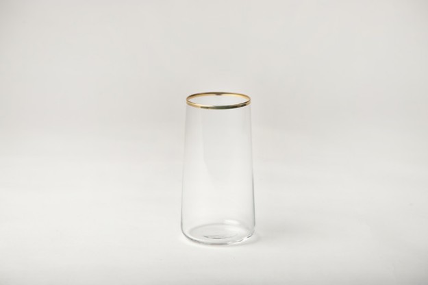 Picture of Manamo Avantgarde  Cocktail Glass Transparent / Gold Rim 520 cc × H 150 mm × Ø 79 mm